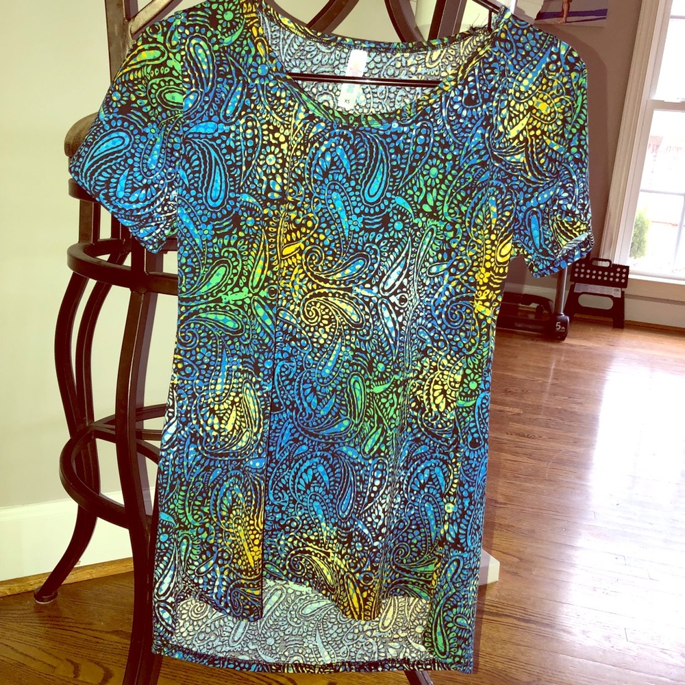 LulaRoe Classic Tee, NWOT